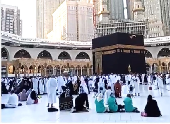 Ibadah Umroh di Tanah Suci